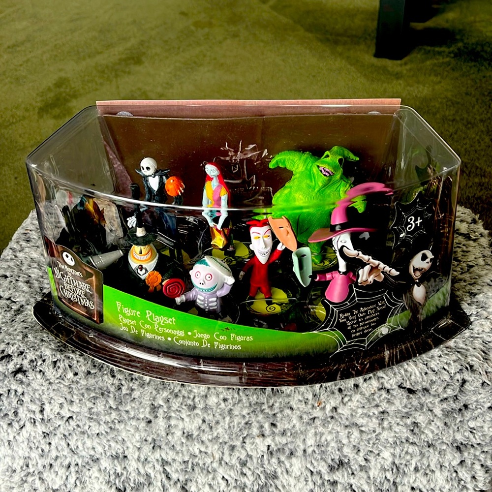 Nightmare Before Christmas Figure Playset Brand new in Box